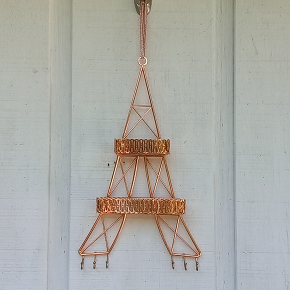 Other - Jewelry Eiffel Tower Holder